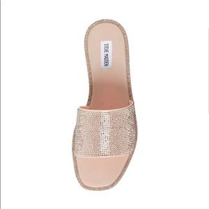 COPY - BRAND NEW STEVE MADDEN JACELYN NUDE SANDAL…